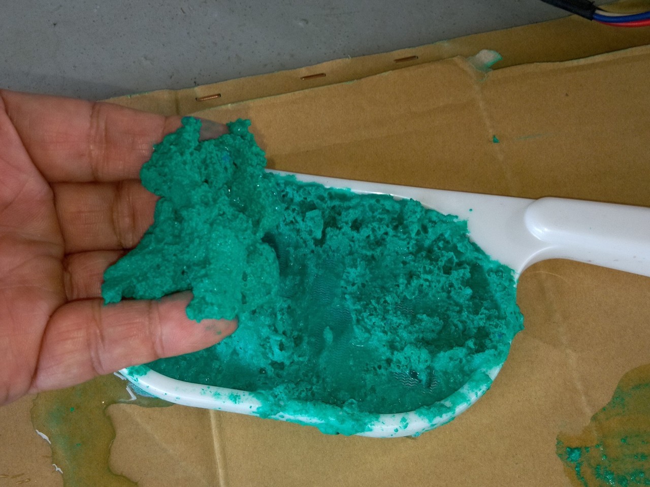 水性塗料ミスト集塵