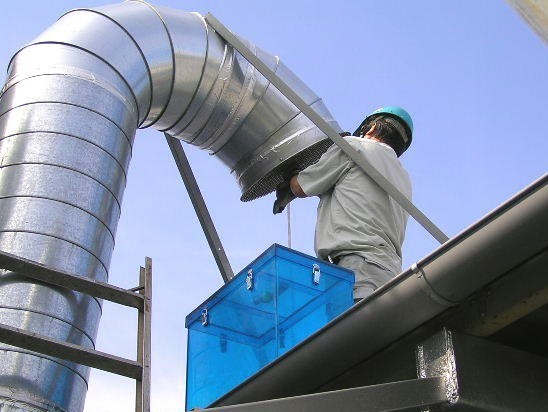 局所排気装置　ジオクリーナ